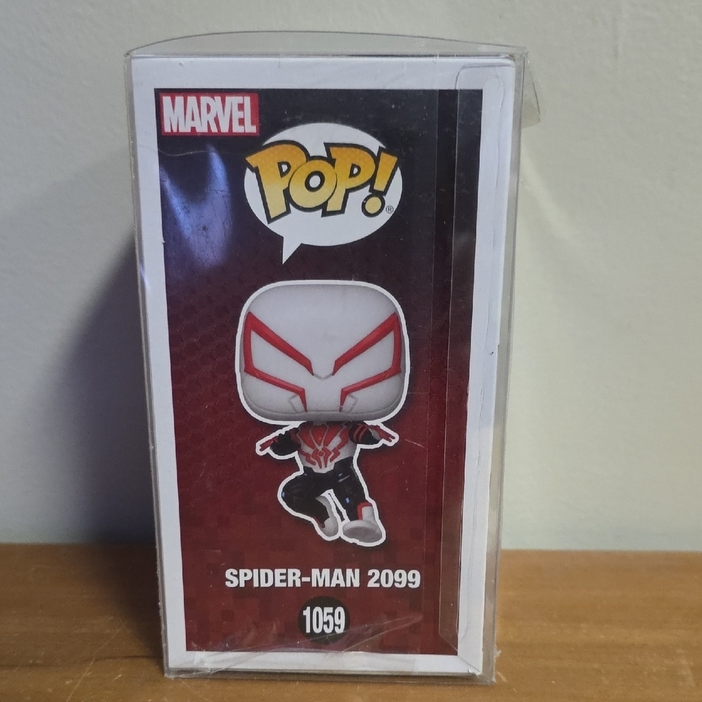 Funko Spider-Man 2099 Gamerverse Figure - Picture 2 of 6